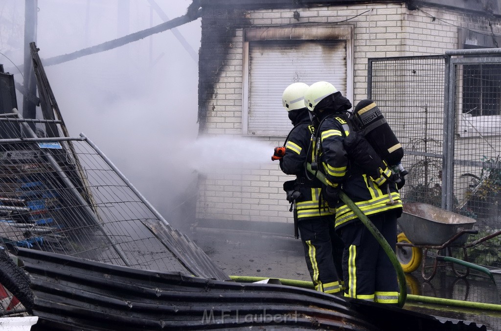 Feuer 4 Bergisch Gladbach Gronau Am Kuhlerbusch P168.JPG - Miklos Laubert